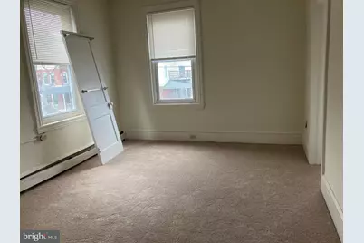 914 Swede Street, Norristown, PA 19401 - Photo 4