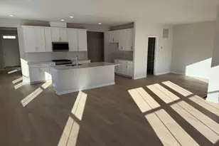 616 Liberty Ridge Rd, Horsham, PA 19044 - Photo 2