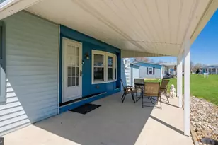 788 Chestnut Dr, North Wales, PA 19454 - Photo 4