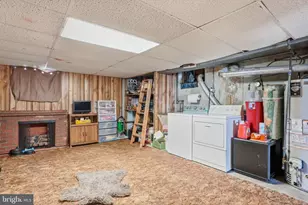 1809 New Hope St, Norristown, PA 19401 - Photo 26