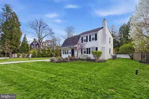 529 Shortridge Dr, Wynnewood, PA 19096 - Photo 2