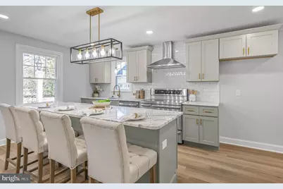 1014 Lansdale Avenue, Lansdale, PA 19446 - Photo 2