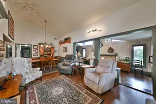 813 Renel Rd, Plymouth Meeting, PA 19462 - Photo 4