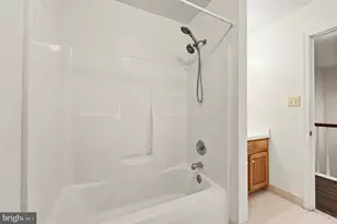 1802 Harrison Ct, Norristown, PA 19403 - Photo 22