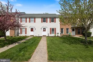 1820 Pennland Ct, Lansdale, PA 19446 - Photo 2