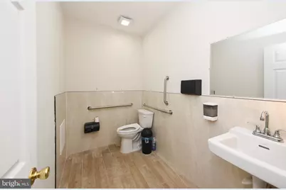 86 N York Road, Willow Grove, PA 19090 - Photo 16