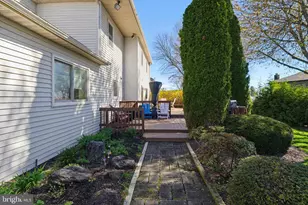 54 Roy Ln, Huntingdon Valley, PA 19006 - Photo 28