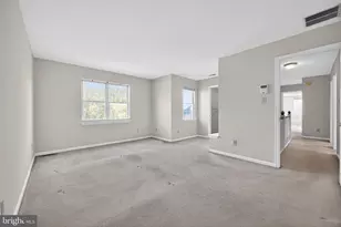 101 Bayberry Dr, Royersford, PA 19468 - Photo 4
