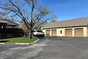 132 Fair Oaks Ave, Horsham, PA 19044 - Photo 2