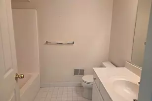 84 Wheatsheaf Ln, Norristown, PA 19403 - Photo 20