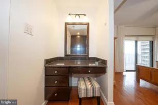 20925 Valley Forge Cir, King of Prussia, PA 19406 - Photo 10