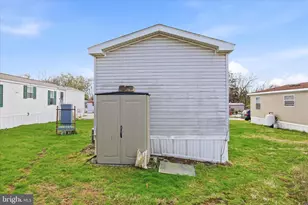 77 Ivy Cir, Norristown, PA 19403 - Photo 24