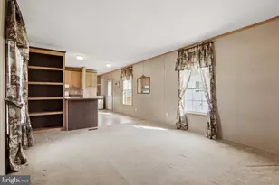 77 Ivy Cir, Norristown, PA 19403 - Photo 4