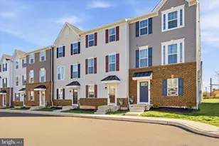 113 Dragon Dr, Lansdale, PA 19446 - Photo 2