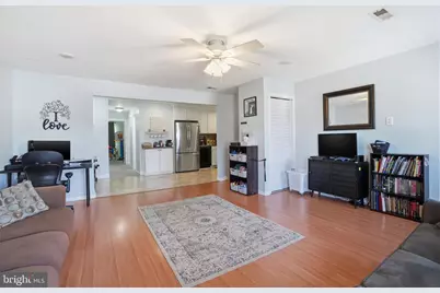 204 N Valley Forge Road #6-B, Lansdale, PA 19446 - Photo 4