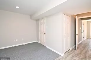 402 Jene Ct, North Wales, PA 19454 - Photo 8