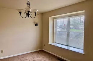 4253 Red Oak Ct, Collegeville, PA 19426 - Photo 4