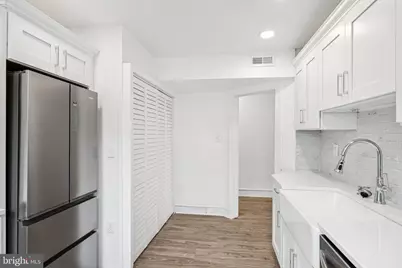 1827 W Cheltenham Avenue, Elkins Park, PA 19027 - Photo 6