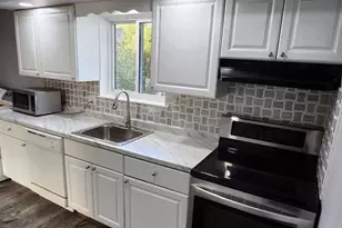 118 E Moreland Ave, Hatboro, PA 19040 - Photo 2