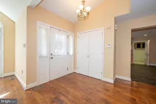 9315 Eagle View Dr, Lafayette Hill, PA 19444 - Photo 8