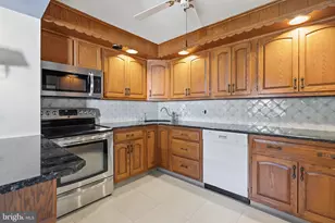 321 Heston, Norristown, PA 19404 - Photo 10