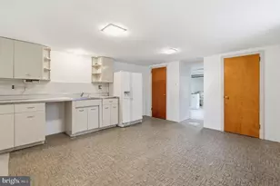 321 Heston, Norristown, PA 19404 - Photo 32