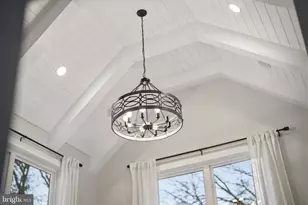 906 S Collegeville Rd, Phoenixville, PA 19460 - Photo 18