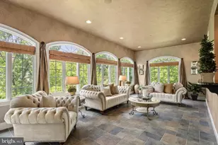 9 Goldfinch Cir, Phoenixville, PA 19460 - Photo 12