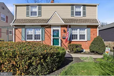 552 School House Lane, Willow Grove, PA 19090 - Photo 2