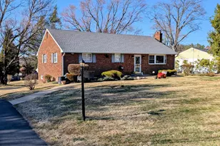 3464 Hillcroft Rd, Huntingdon Valley, PA 19006 - Photo 4