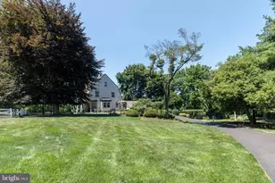 1633 Grasshopper Ln, Lower Gwynedd, PA 19002 - Photo 14