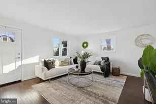 303 Lemon St, Pottstown, PA 19464 - Photo 2