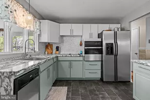 106 Holly Dr, Hatboro, PA 19040 - Photo 16