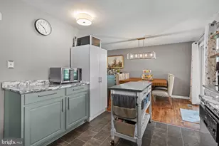 106 Holly Dr, Hatboro, PA 19040 - Photo 18