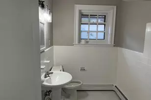 645 E High St, Pottstown, PA 19464 - Photo 8