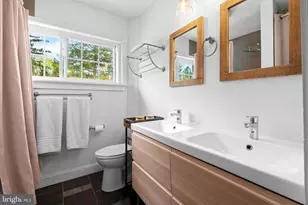 464 Brookhurst Ave, Penn Valley, PA 19072 - Photo 28