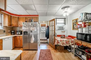 1703 Powell St, Norristown, PA 19401 - Photo 8