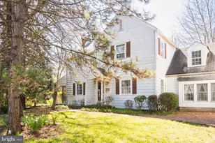 800 Forrest St, Lansdale, PA 19446 - Photo 2