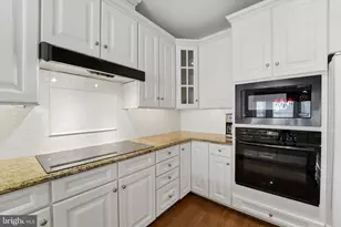590 Farmdale Cir, Blue Bell, PA 19422 - Photo 16