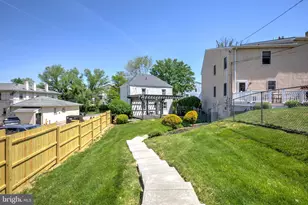 461 W 11th Ave, Conshohocken, PA 19428 - Photo 2
