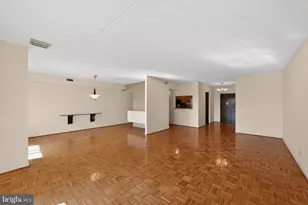 20724 Valley Forge Cir, King of Prussia, PA 19406 - Photo 6