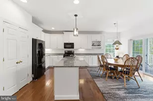 126 Bay Hill Dr, North Wales, PA 19454 - Photo 2