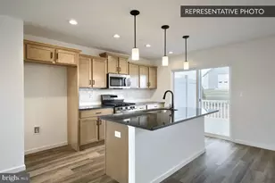 736 Fawn Way, Pennsburg, PA 18073 - Photo 8