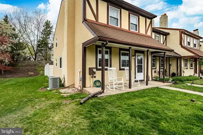 758 Sandra Lane, Norristown, PA 19403 - Photo 2