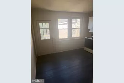 352 E Airy Street, Norristown, PA 19401 - Photo 6