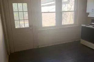 352 E Airy St, Norristown, PA 19401 - Photo 6