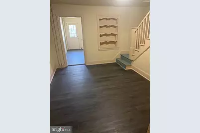 352 E Airy Street, Norristown, PA 19401 - Photo 4