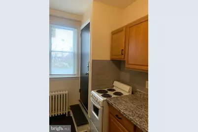 24 S Evans Street #3, Pottstown, PA 19464 - Photo 8