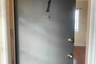 24 S Evans St, Pottstown, PA 19464 - Photo 2