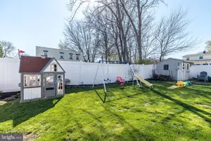 712 E Hancock St, Lansdale, PA 19446 - Photo 48